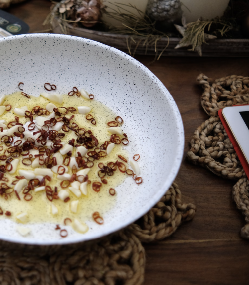 Pasta with garlic and olive oil